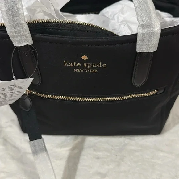 NWT Kate Spade Medium Chelsea Satchel Black Nylon Gold Tone Hardware. - Picture 4 of 7